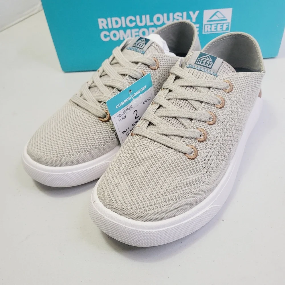 Reef Kids Neptune Sneakers Size 2 Tan Knit Low Top Cushion Comfort CK0247